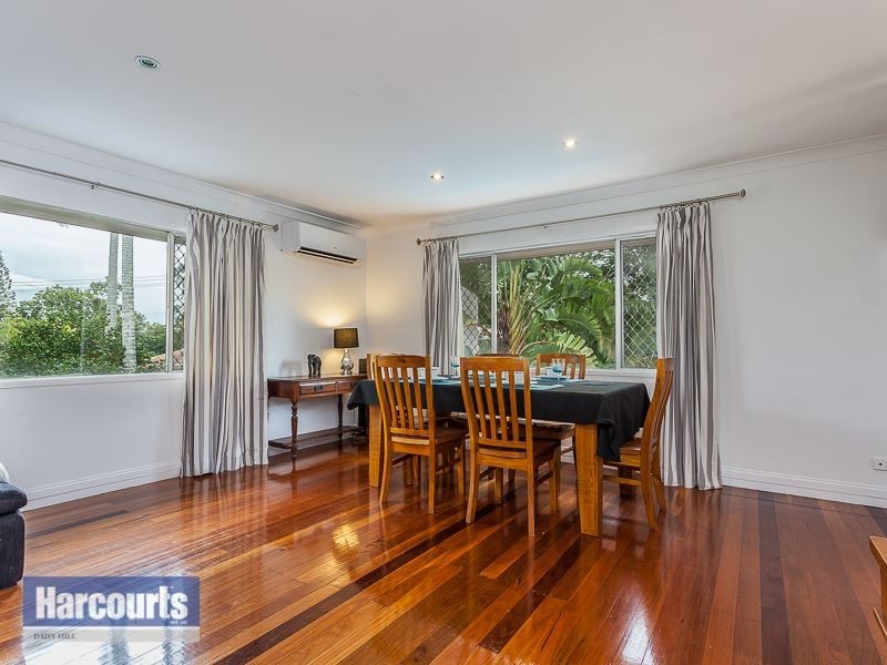 2 Clivia Crescent, Daisy Hill QLD 4127