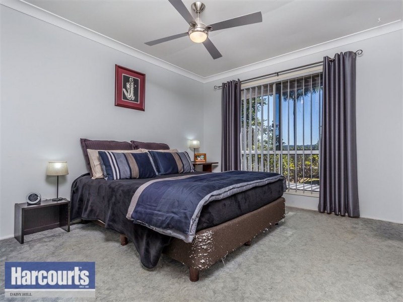 32 Leslie Pde, Slacks Creek QLD 4127