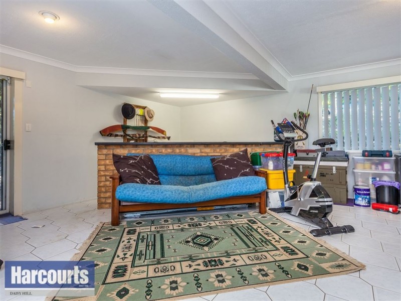 32 Leslie Pde, Slacks Creek QLD 4127