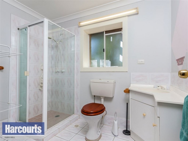 32 Leslie Pde, Slacks Creek QLD 4127