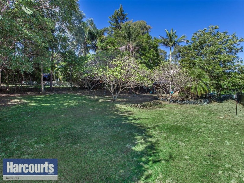 32 Leslie Pde, Slacks Creek QLD 4127