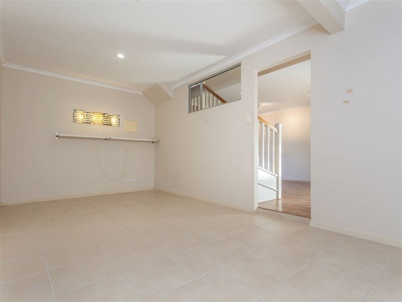 28/125 Chatswood Road, Daisy Hill QLD 4127