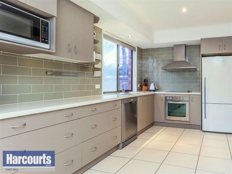 55 Daisy Hill Road, Daisy Hill QLD 4127