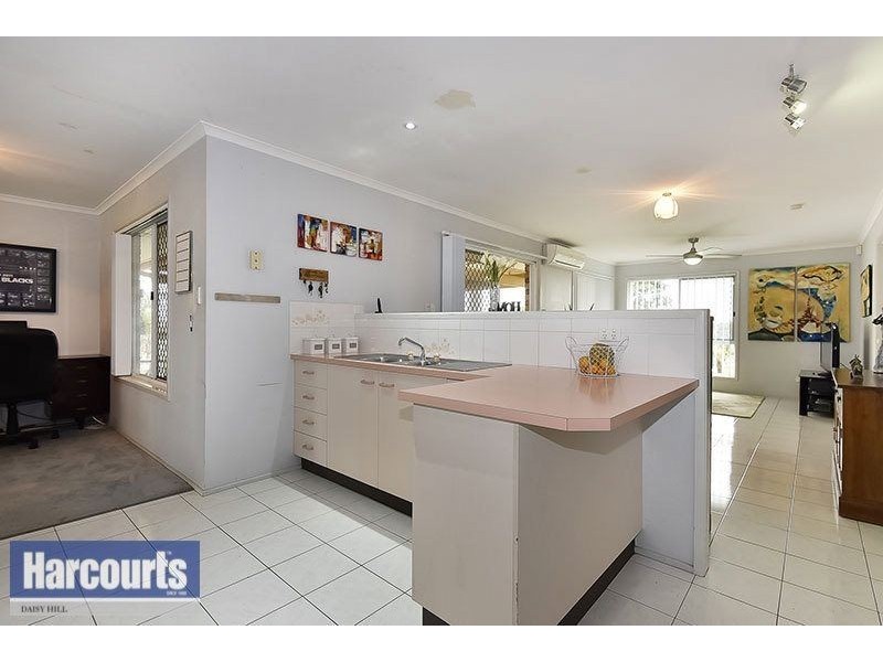 12 Leanne Court, Mount Warren Park QLD 4207