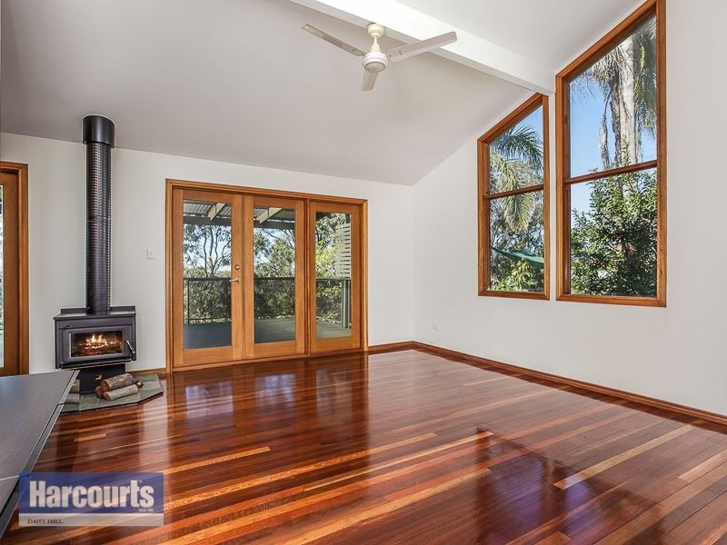 8 Excalibur Road, Cornubia QLD 4130