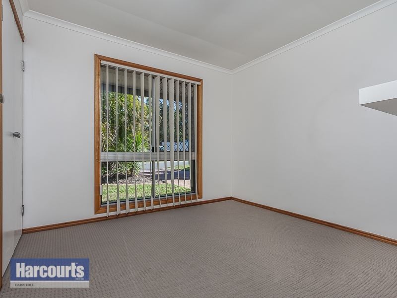 8 Excalibur Road, Cornubia QLD 4130