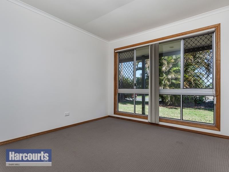 8 Excalibur Road, Cornubia QLD 4130