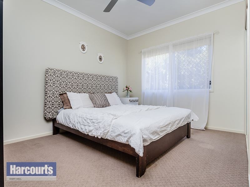 28 Range Drive, Tanah Merah QLD 4128