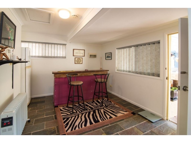 75 Jardine Drive, Springwood QLD 4127