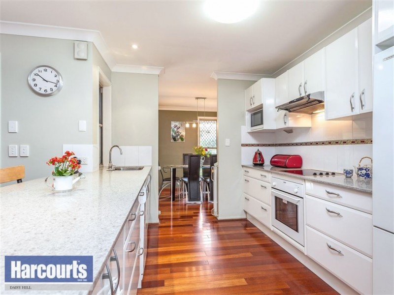 119 Pohon Drive, Tanah Merah QLD 4128