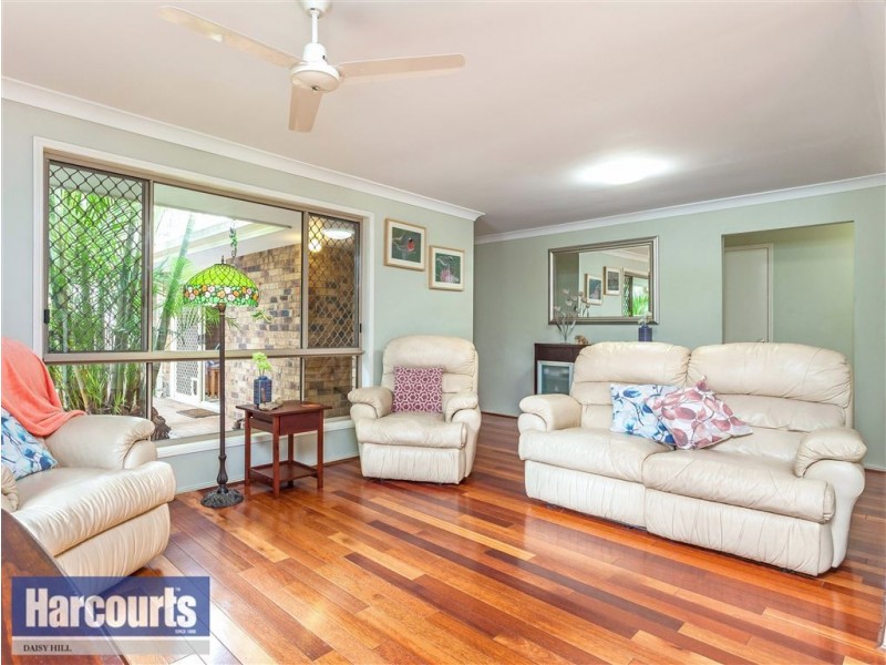 119 Pohon Drive, Tanah Merah QLD 4128