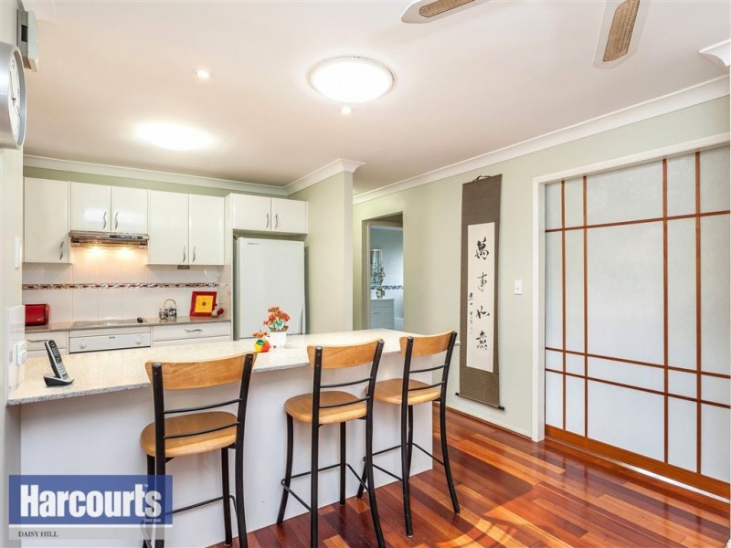 119 Pohon Drive, Tanah Merah QLD 4128
