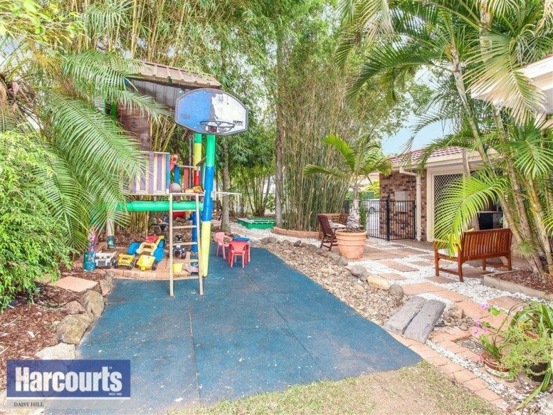 119 Pohon Drive, Tanah Merah QLD 4128
