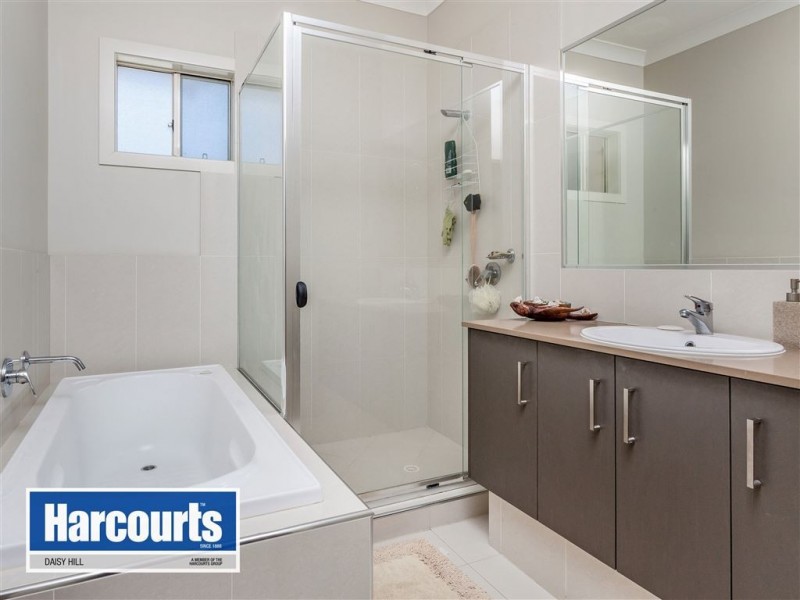 9a Oleander Street, Daisy Hill QLD 4127