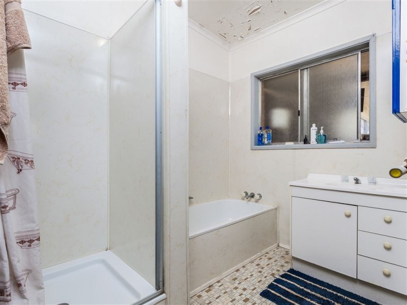 12 Veronica Avenue, Daisy Hill QLD 4127