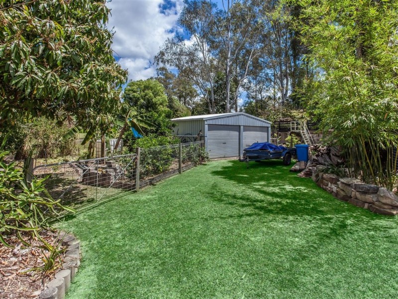 19 Clivia Cresent, Daisy Hill QLD 4127