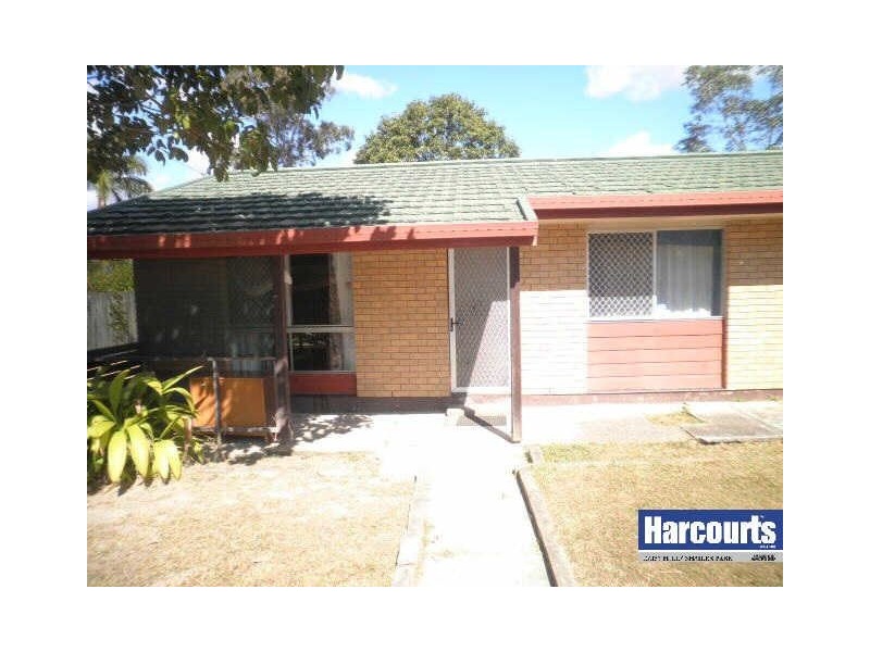 30  Anchusa St, Kingston QLD 4114