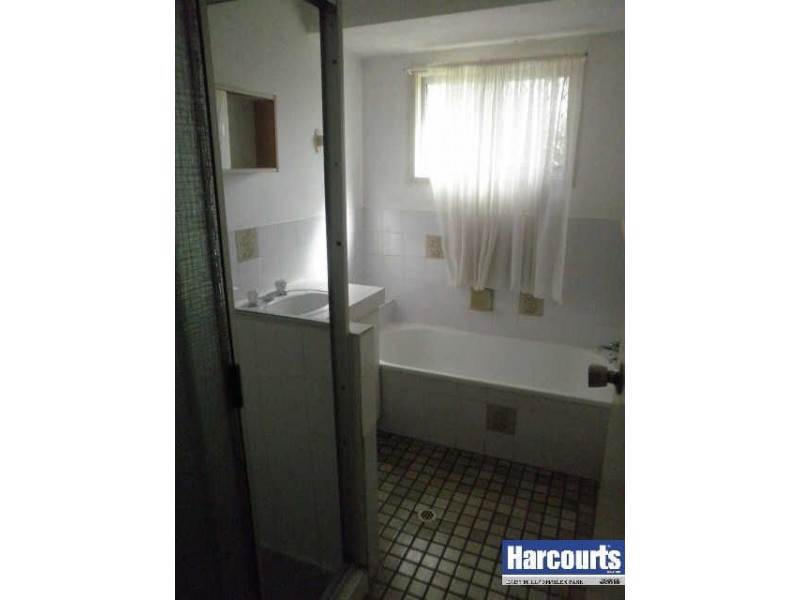 30  Anchusa St, Kingston QLD 4114