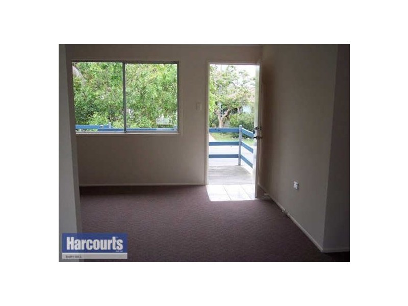 4 Tecoma St, Daisy Hill QLD 4127