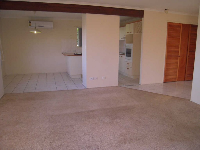 1 Springfield Crescent, Daisy Hill QLD 4127