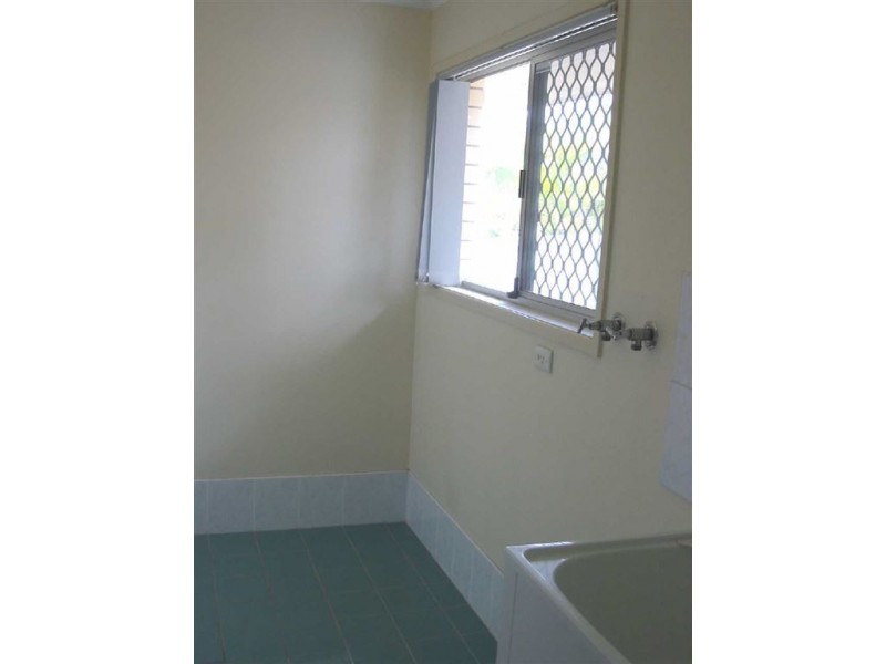 1 Springfield Crescent, Daisy Hill QLD 4127