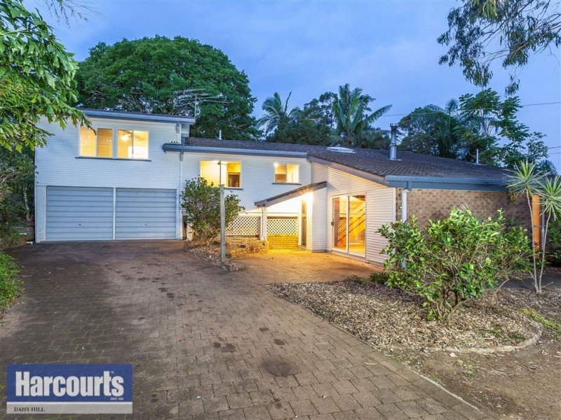 21 Parkway Road, Daisy Hill QLD 4127
