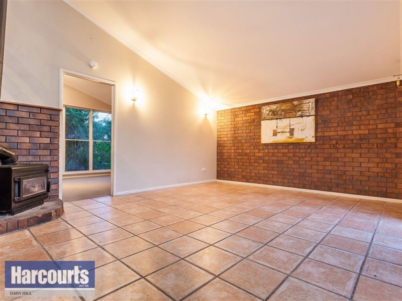 21 Parkway Road, Daisy Hill QLD 4127