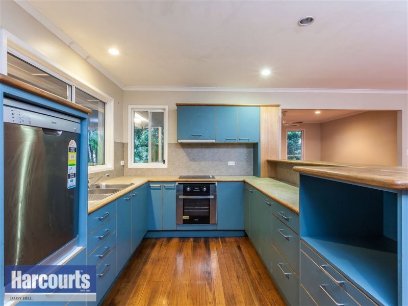 21 Parkway Road, Daisy Hill QLD 4127