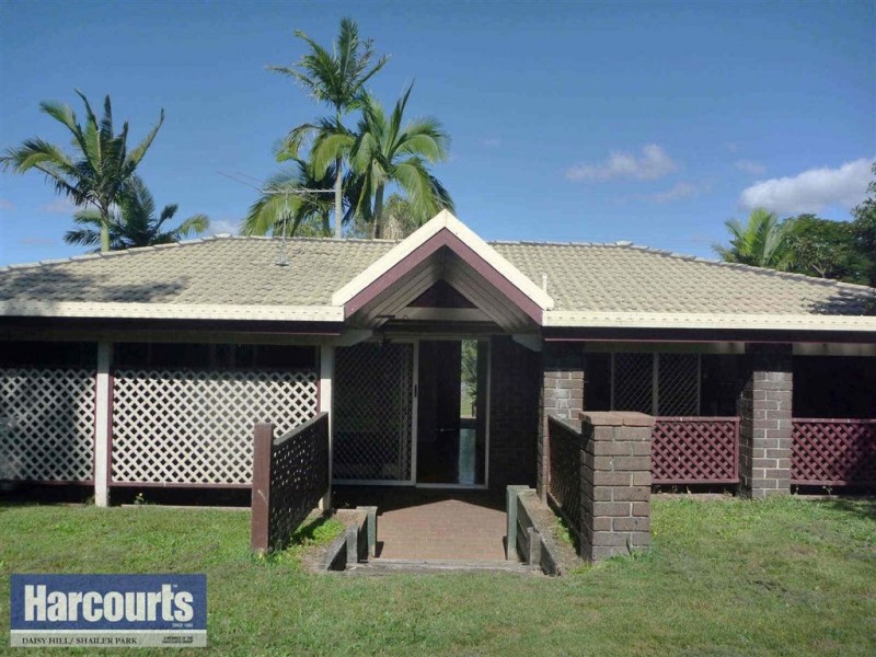 54  Brentwood Dr, Daisy Hill QLD 4127