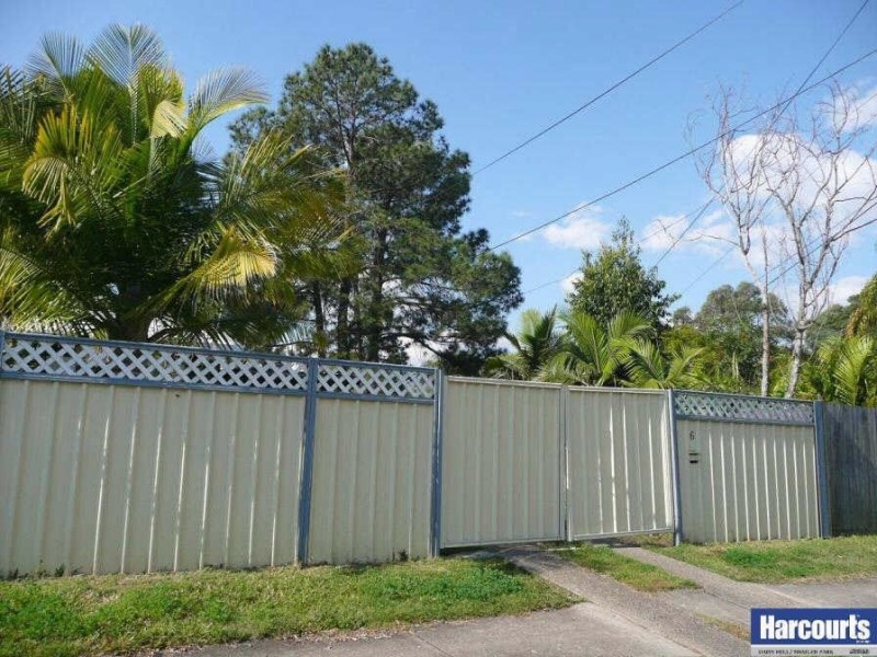 6  Moore St, Loganlea QLD 4131