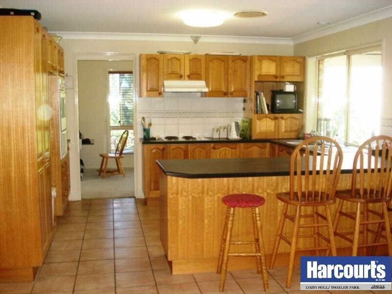 20 Little John St, Daisy Hill QLD 4127