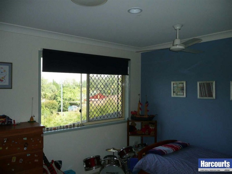 20 Little John St, Daisy Hill QLD 4127