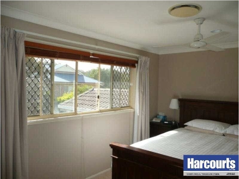 20 Little John St, Daisy Hill QLD 4127