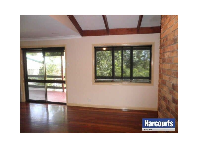 15 Celandine St, Shailer Park QLD 4128