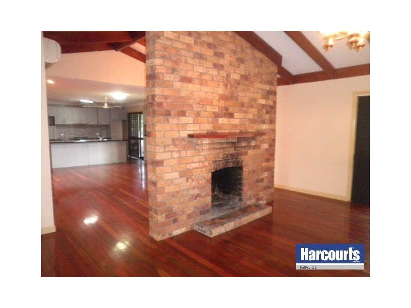 15 Celandine St, Shailer Park QLD 4128