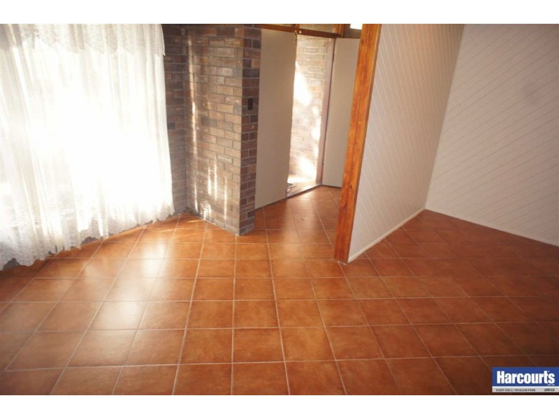 107  Springwood Rd, Springwood QLD 4127