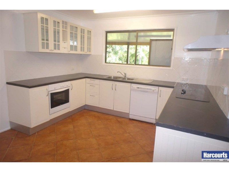 107  Springwood Rd, Springwood QLD 4127