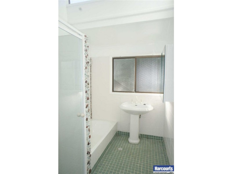 107  Springwood Rd, Springwood QLD 4127