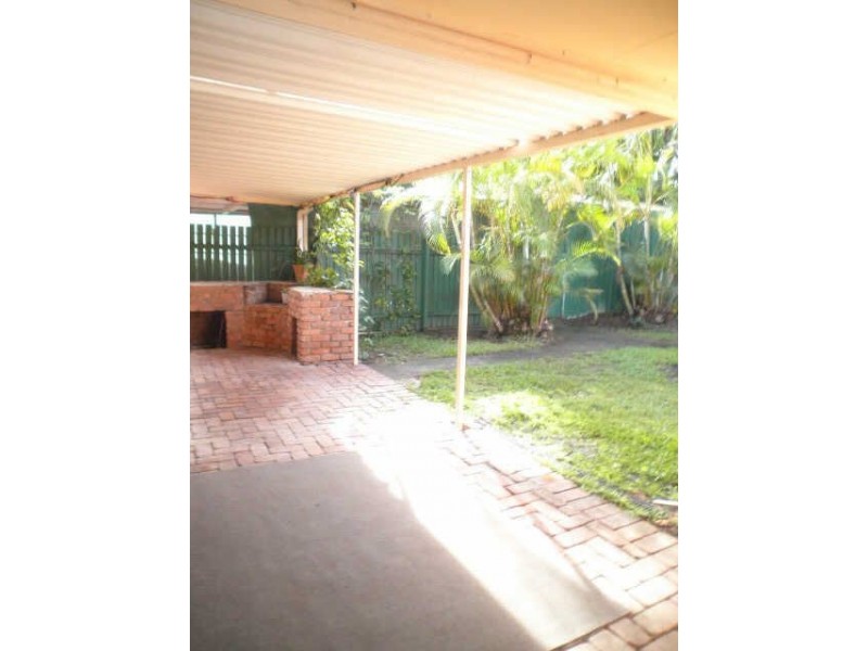 75  Jardine Dr, Springwood QLD 4127