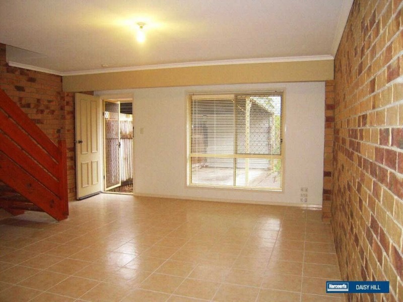 4/120 SMITH RD, Woodridge QLD 4114