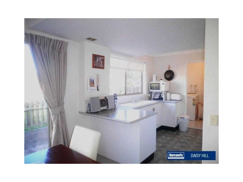 8, 69 Shailer Rd, Shailer Park QLD 4128