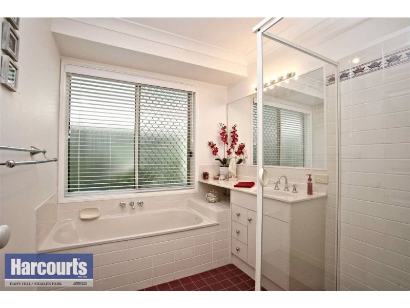 4 Minilya Court, Shailer Park QLD 4128