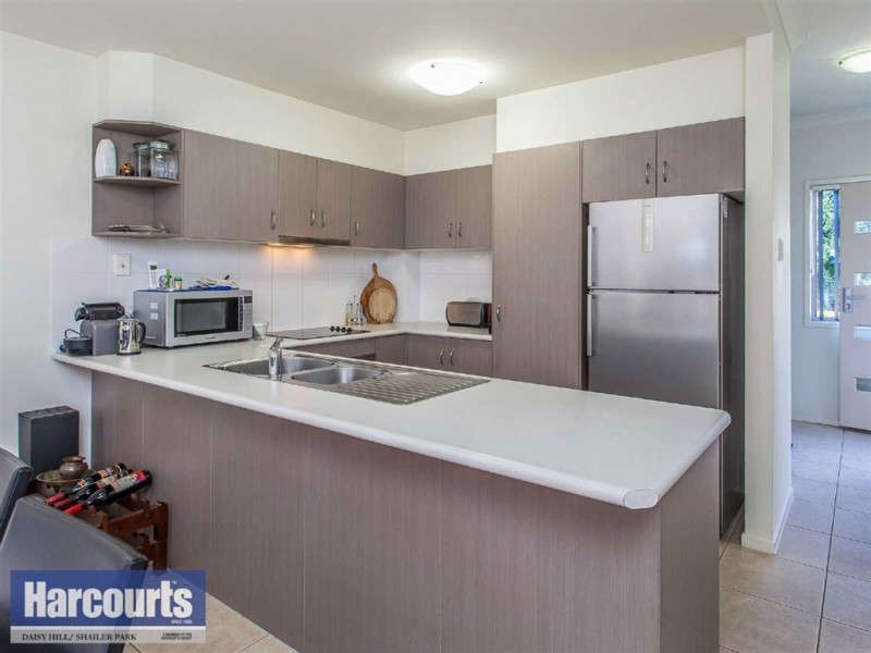 31/23  Garfield Rd,, Woodridge QLD 4114