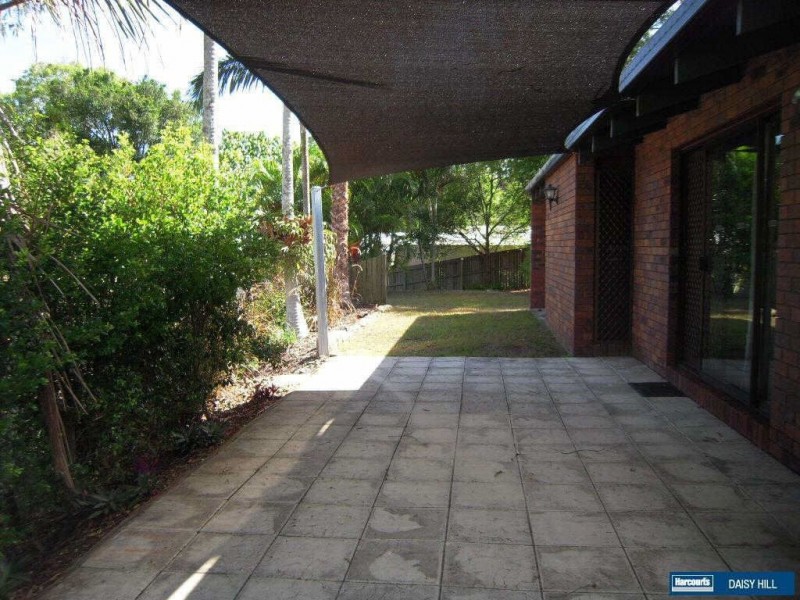4 Lissadell St, Shailer Park QLD 4128