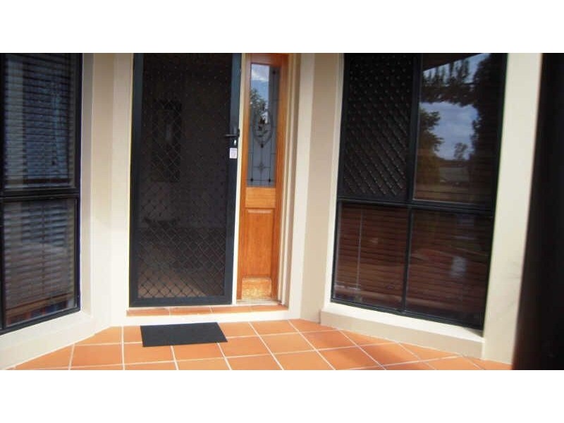 31 Boronia Avenue,, Daisy Hill QLD 4127