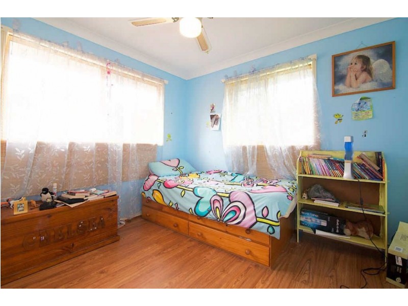 2 Trusan Place, Tanah Merah QLD 4128