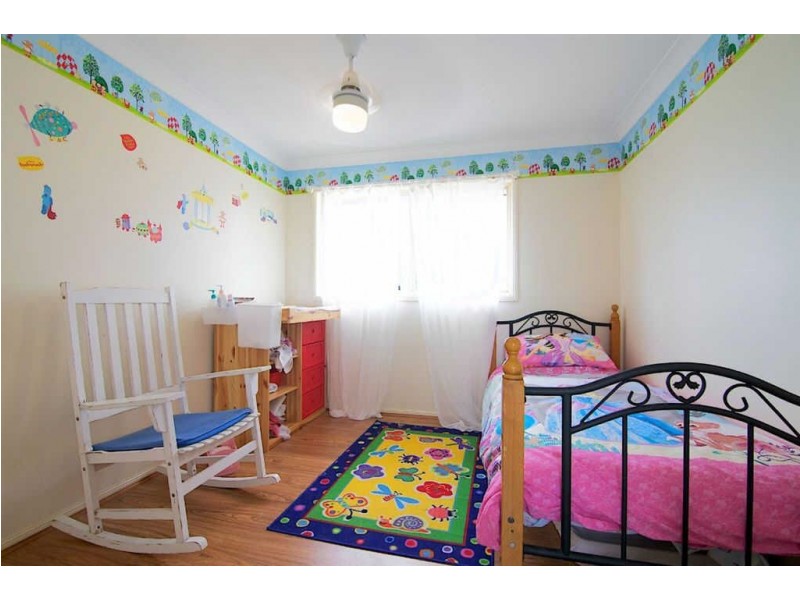 2 Trusan Place, Tanah Merah QLD 4128