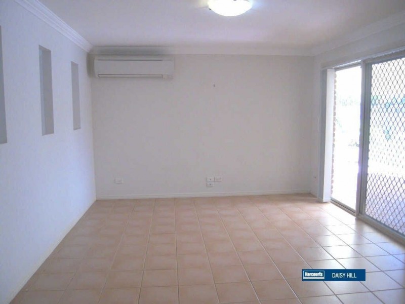 1 FLORA COURT, Cornubia QLD 4130