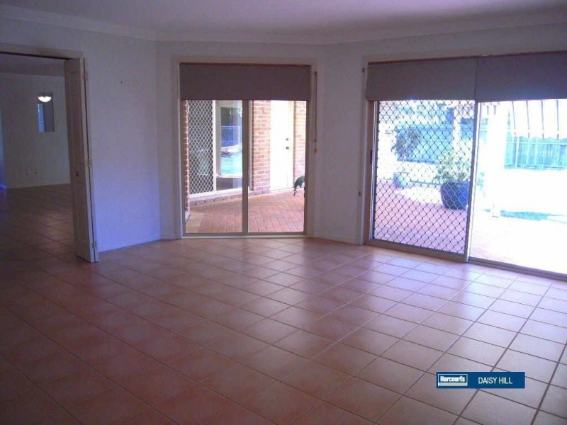 1 FLORA COURT, Cornubia QLD 4130