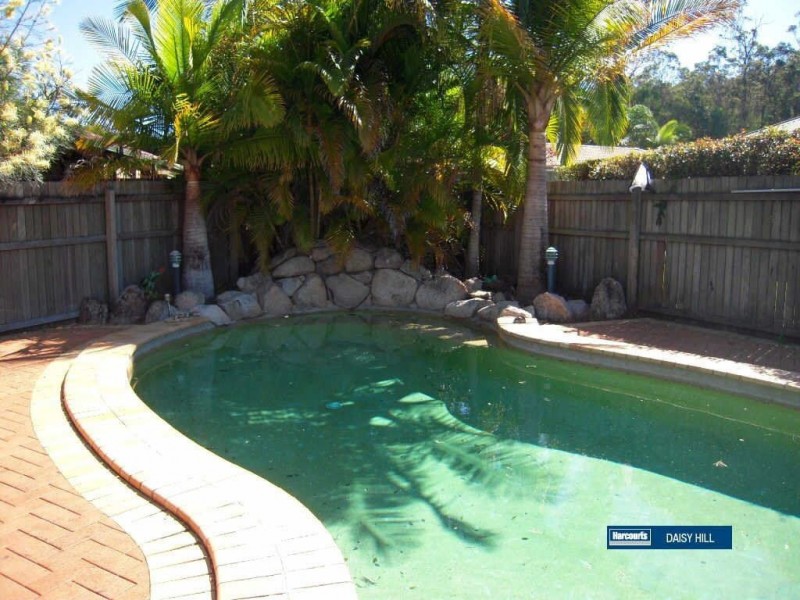 1 FLORA COURT, Cornubia QLD 4130